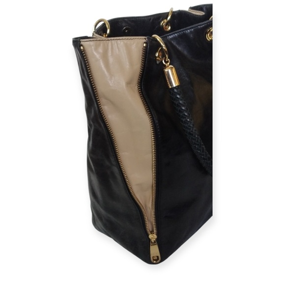 Badgley Mischka Leather Expandable Bucket Tote‎ Myra Shine Black bag - Picture 7 of 7